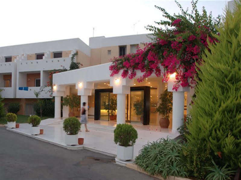 Oasis Beach Hotel - Adults Only Anissaras 외부 사진
