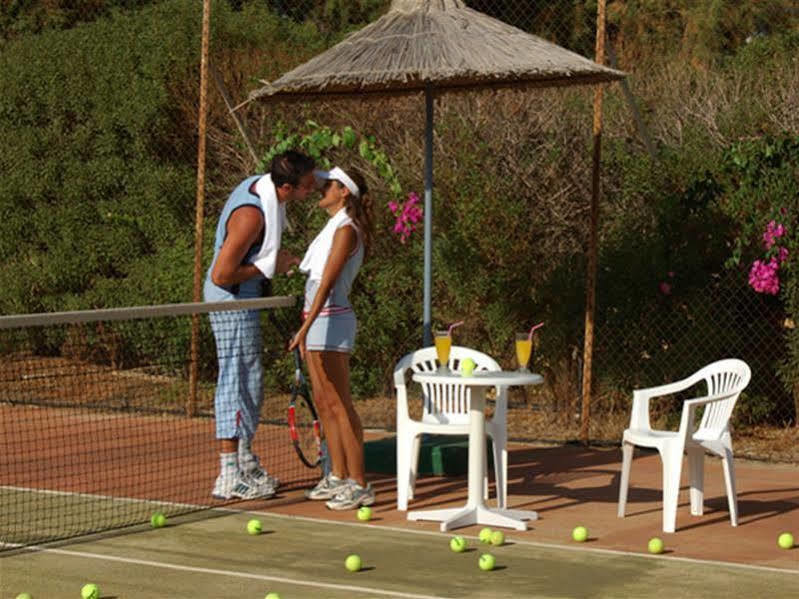 Oasis Beach Hotel - Adults Only Anissaras 외부 사진