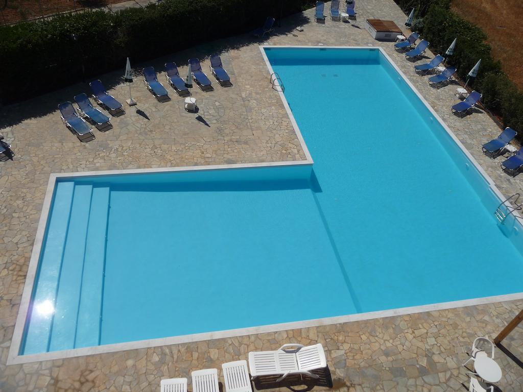 Oasis Beach Hotel - Adults Only Anissaras 외부 사진